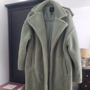 Forever 21 teddy bear coat